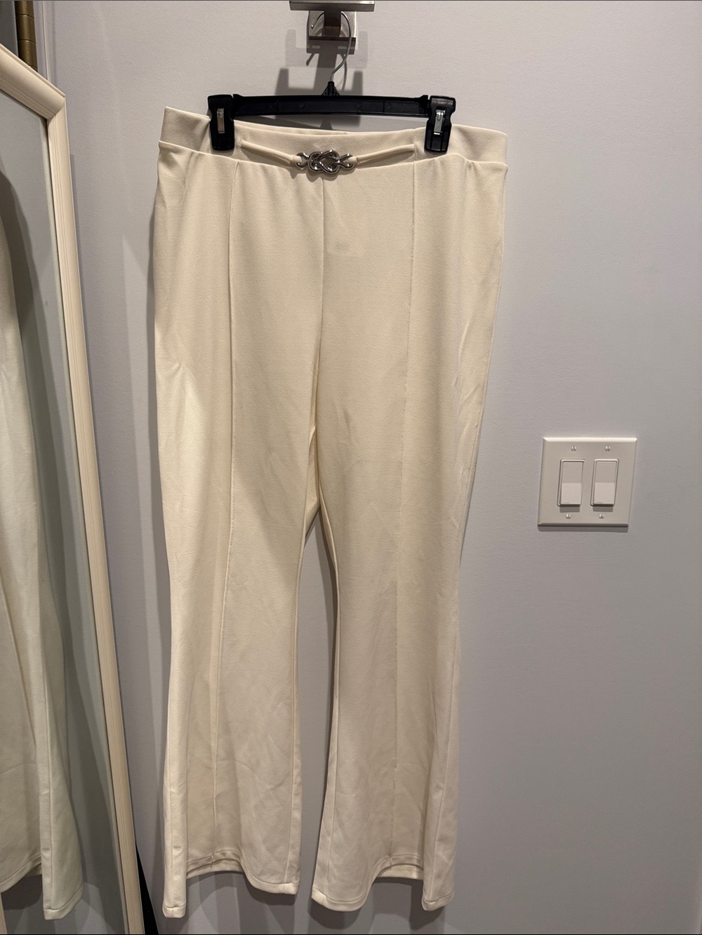 H&M Cream Dress Pants with Decorative Buckle Waist